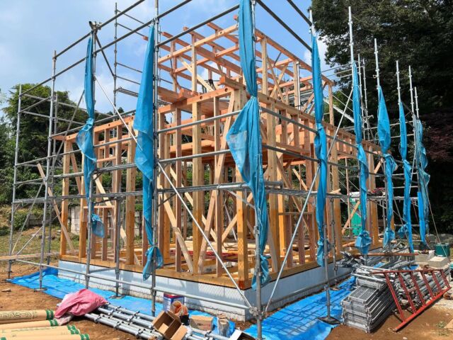 本日阿見町にて祝い上棟。つくば住宅工房さんと共に作り上げるおうち造りです。#上棟 #つくば住宅工房 #新築 #一級建築士事務所 #設計士とつくる家 #設計事務所とつくる家 #株式会社まつだ建築設計室  #常総市 #つくば市 #阿見町